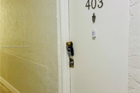 Снять в аренду кондоминиум в Санни-Айлс-Бич, Флорида 1 спальня, 50.54м2, № 2056426 - фото 13