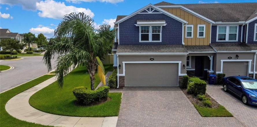 Adosado en Lutz, Florida 4 dormitorios, 194.91 m2 № 1894640