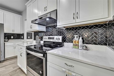 Adosado en venta en Lutz, Florida, 4 dormitorios, 194.91 m2 № 1894640 - foto 15