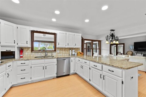 Immobilier commercial à vendre à Oviedo, Floride: 532.98 m2 № 2229657 - photo 30