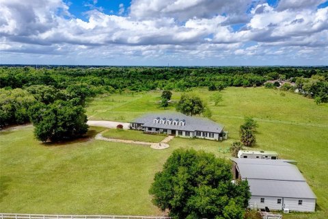 Immobilier commercial à vendre à Oviedo, Floride: 532.98 m2 № 2229657 - photo 6