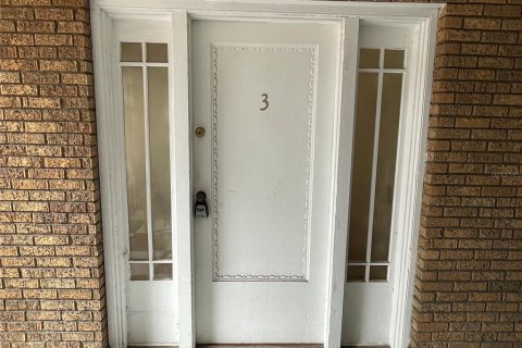 Снять в аренду квартиру в Тампа, Флорида 1 комната, 88.26м2, № 1913981 - фото 2