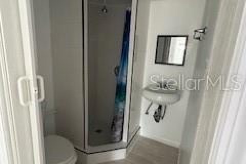 House in New Port Richey, Florida 3 bedrooms, 160.16 sq.m. № 1721770 - photo 22
