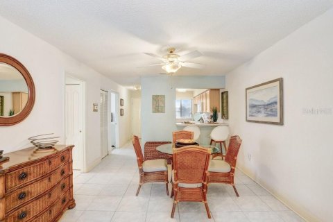 Copropriété à louer à Indian Rocks Beach, Floride: 2 chambres, 92.44 m2 № 1903436 - photo 12