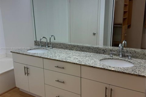 Condominio en venta en Aventura, Florida, 2 dormitorios, 109.72 m2 № 1806221 - foto 12