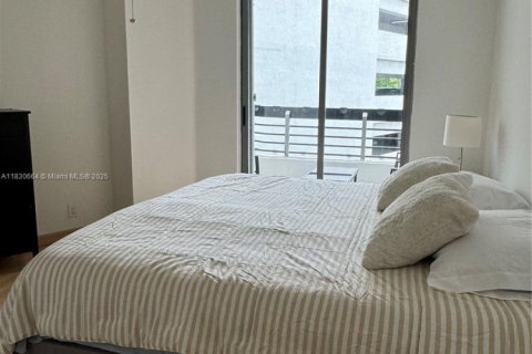 Condominio en venta en Aventura, Florida, 2 dormitorios, 109.72 m2 № 1806221 - foto 16