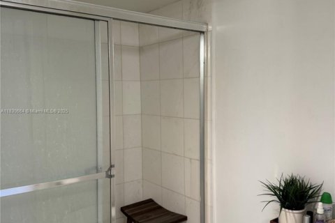 Condominio en venta en Aventura, Florida, 2 dormitorios, 109.72 m2 № 1806221 - foto 14