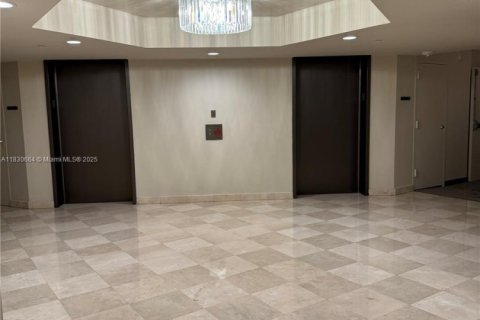 Condominio en venta en Aventura, Florida, 2 dormitorios, 109.72 m2 № 1806221 - foto 26