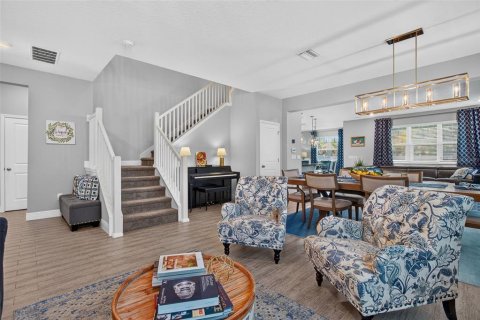 Villa ou maison à vendre à Seminole, Floride: 4 chambres, 275.27 m2 № 2273182 - photo 11