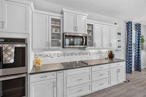 Villa ou maison à vendre à Seminole, Floride: 4 chambres, 275.27 m2 № 2273182 - photo 23