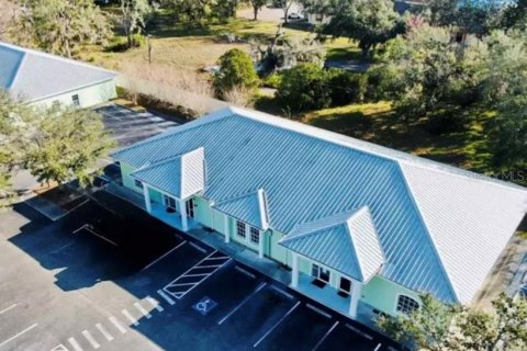 Commercial property in Sarasota, Florida 116.13 sq.m. № 1906751 - photo 1