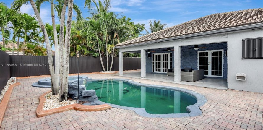 Villa ou maison à Homestead, Floride 3 chambres, 146.23 m2 № 1896924