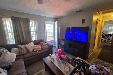 Dúplex en venta en Lake Wales, Florida, 2 dormitorios, 79.71 m2 № 1733737 - foto 6