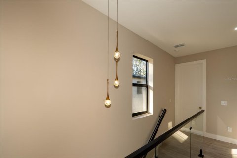 Casa en venta en Tampa, Florida, 4 dormitorios, 171.87 m2 № 2145459 - foto 18
