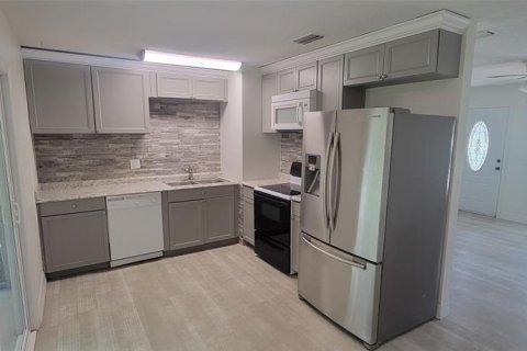 Villa ou maison à vendre à DeLand, Floride: 3 chambres, 88.26 m2 № 2310723 - photo 5