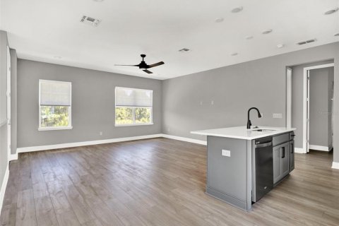 Apartment in Orlando, Florida 1 bedroom, 85.01 sq.m. № 2100823 - photo 3