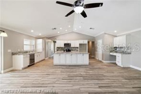 House in Lake Placid, Florida 5 bedrooms, 369.66 sq.m. № 1918597 - photo 25