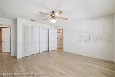 House in Lake Placid, Florida 5 bedrooms, 369.66 sq.m. № 1918597 - photo 7