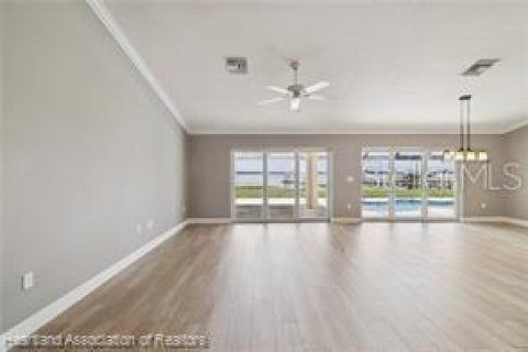 House in Lake Placid, Florida 5 bedrooms, 369.66 sq.m. № 1918597 - photo 11