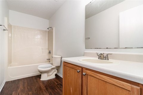 Casa en venta en Orlando, Florida, 4 dormitorios, 211.35 m2 № 1901836 - foto 23
