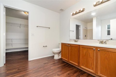 Casa en venta en Orlando, Florida, 4 dormitorios, 211.35 m2 № 1901836 - foto 17