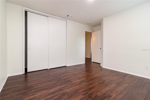 Casa en venta en Orlando, Florida, 4 dormitorios, 211.35 m2 № 1901836 - foto 22