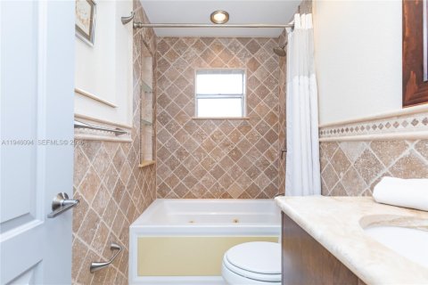 Купить кондоминиум в Делрей-Бич, Флорида 2 спальни, 84.26м2, № 2002439 - фото 26