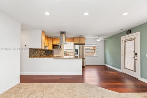 Купить кондоминиум в Делрей-Бич, Флорида 2 спальни, 84.26м2, № 2002439 - фото 9