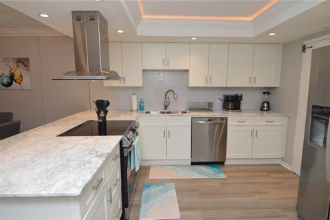 Copropriété à louer à Saint Petersburg, Floride: 3 chambres, 139.35 m2 № 1572729 - photo 10