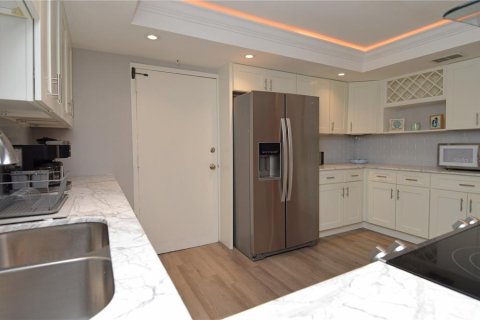 Copropriété à louer à Saint Petersburg, Floride: 3 chambres, 139.35 m2 № 1572729 - photo 11