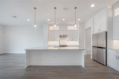 Touwnhouse à vendre à Tampa, Floride: 3 chambres, 189.06 m2 № 2235595 - photo 14