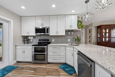 Villa ou maison à vendre à New Port Richey, Floride: 2 chambres, 104.52 m2 № 2425649 - photo 11