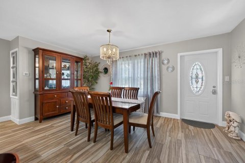 Villa ou maison à vendre à New Port Richey, Floride: 2 chambres, 104.52 m2 № 2425649 - photo 5