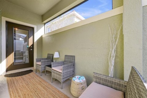Adosado en venta en Kissimmee, Florida, 5 dormitorios, 188.03 m2 № 1832079 - foto 19