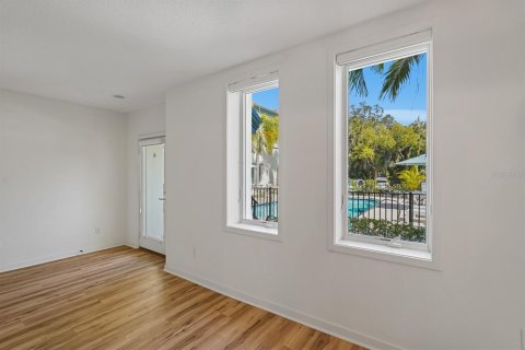 Adosado en venta en Sarasota, Florida, 3 dormitorios, 154.87 m2 № 2095298 - foto 8