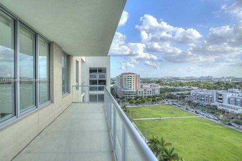 Снять в аренду кондоминиум в Майами, Флорида 2 спальни, 176.14м2, № 2022353 - фото 17
