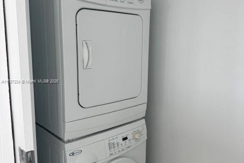 Снять в аренду кондоминиум в Майами, Флорида 2 спальни, 176.14м2, № 2022353 - фото 15