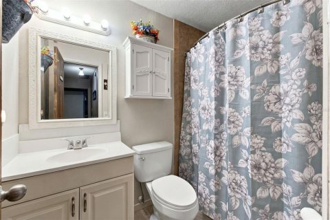 Villa ou maison à vendre à Spring Hill, Floride: 4 chambres, 187.48 m2 № 2436677 - photo 11