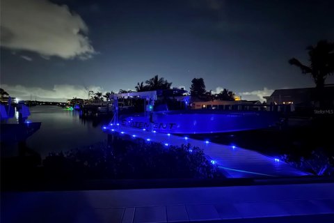 Купить виллу или дом в Редингтон-Шорс, Флорида 3 комнаты, 91.79м2, № 1826936 - фото 30