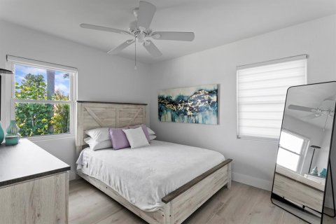 Купить виллу или дом в Редингтон-Шорс, Флорида 3 комнаты, 91.79м2, № 1826936 - фото 23