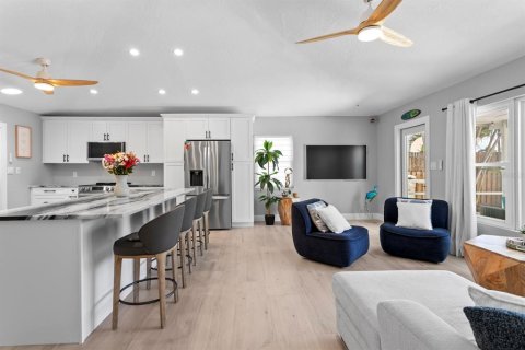 Купить виллу или дом в Редингтон-Шорс, Флорида 3 комнаты, 91.79м2, № 1826936 - фото 10