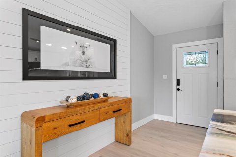 Купить виллу или дом в Редингтон-Шорс, Флорида 3 комнаты, 91.79м2, № 1826936 - фото 4