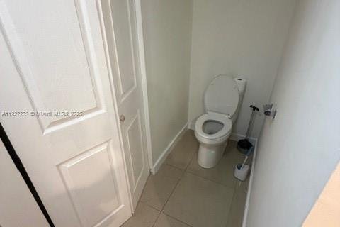 Condo in Hallandale Beach, Florida, 2 bedrooms  № 1976260 - photo 23