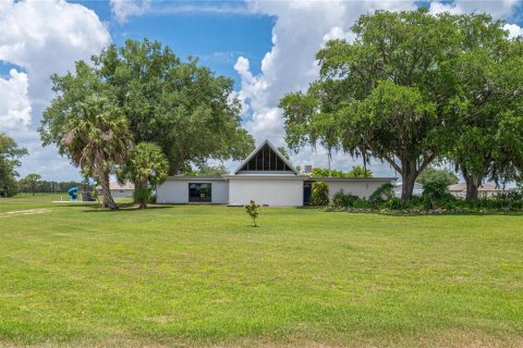 Casa en Babson Park, Florida 3 dormitorios, 288.46 m2 № 2211028