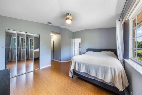 Adosado en venta en Sunrise, Florida, 4 dormitorios, 171.68 m2 № 1955017 - foto 22