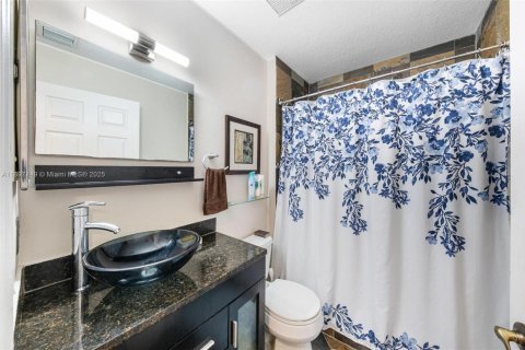 Adosado en venta en Sunrise, Florida, 4 dormitorios, 171.68 m2 № 1955017 - foto 29