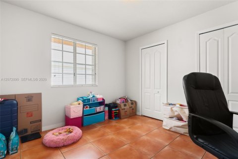 Villa ou maison à vendre à Miami, Floride: 5 chambres, 261.24 m2 № 2309516 - photo 26