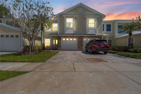 Touwnhouse à vendre à Safety Harbor, Floride: 3 chambres, 190.36 m2 № 1517812 - photo 1