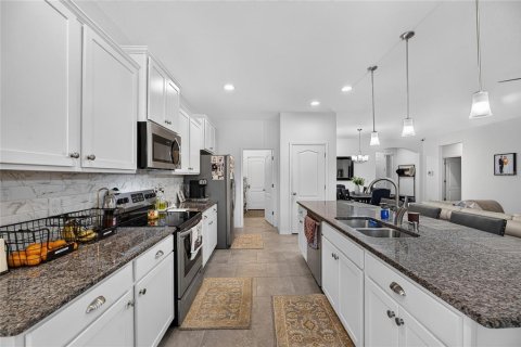 Villa ou maison à vendre à Riverview, Floride: 3 chambres, 170.75 m2 № 2410201 - photo 3