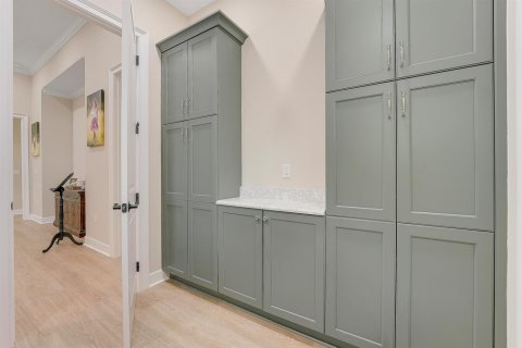 Villa ou maison à vendre à Westlake, Floride: 4 chambres, 323.39 m2 № 2355191 - photo 19